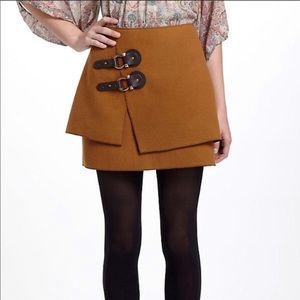 Anthropologie Meadow Rue Camel buckle mini skirt